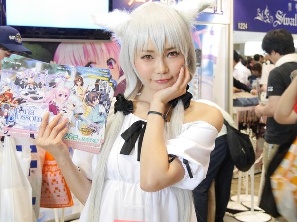 《撮影：松木和成》