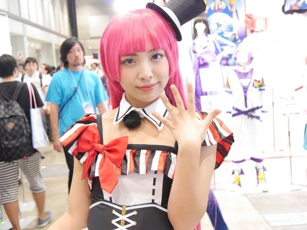 《撮影：松木和成》