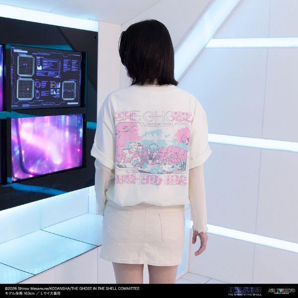 『攻殻機動隊 THE GHOST IN THE SHELL』サイバーグラフィックTシャツ 4（桜の24時間監視）