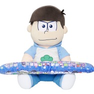 「おそ松さん　PCクッション　カラ松」6,264円（税込／送料・手数料別途）(C)赤塚不二夫／おそ松さん製作委員会