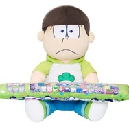 「おそ松さん　PCクッション　チョロ松」6,264円（税込／送料・手数料別途）(C)赤塚不二夫／おそ松さん製作委員会