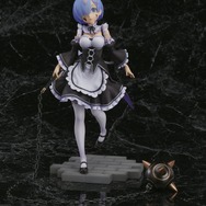フィギュア「レム」12,300円（税込）(C)長月達平・株式会社KADOKAWA刊／Re:ゼロから始める異世界生活製作委員会