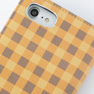 『サンリオ男子』コラボレーション スマートフォンケース／4,200円(税別) 長谷川康太 モデル(C)2015, 2018 SANRIO CO., LTD. APPROVAL NO.S584763 HP