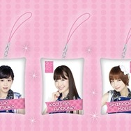 AKB48ミニクッション型携帯クリーナーストラップ チームA＆チーム4登場時期：　7月登場予定※写真は3種だが、賞品は全32種。