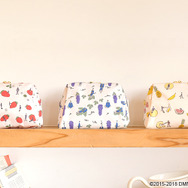 トラペーズポーチ(全6種) 2,500円（税別）(C)2015-2018 DMM GAMES/Nitroplus