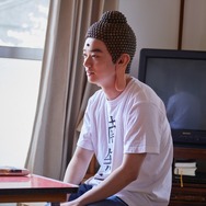 実写ドラマ『聖☆おにいさん』(C)中村 光・講談社／パンチとロン毛 製作委員会