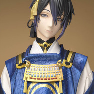 「一分の一スケール　三日月宗近」300万円（税込）(C)2015-2019 DMM GAMES/Nitroplus