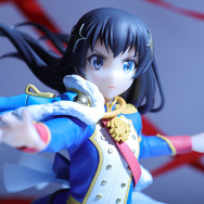 「少女☆歌劇 レヴュースタァライト 1/7スケールフィギュア　神楽 ひかり」13,000円（税抜）（C）Project Revue Starlight