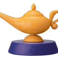 A賞：魔法のランプ型ライト 1回650円(税込)（C） Disney