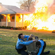 「アンダー・ザ・ドーム」 -（C） 2013 CBS Studios Inc.