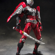 「S.I.C. 仮面ライダー龍騎」13,200円（税込）（C）石森プロ・東映