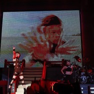 「T.M.R. NEW YEAR PARTY '14 LIVE REVOLUTION」