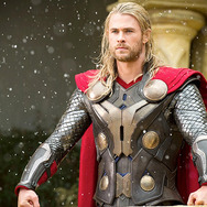 (C) 2013 MVLFFLLC. TM ＆ (C) 2013 Marvel. All Rights Reserved.