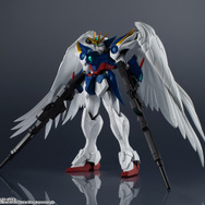 「GUNDAM UNIVERSE XXXG-00W0 WING GUNDAM ZERO（EW）」3,300円（税込）（C）創通・サンライズ（C）SOTSU・SUNRISE