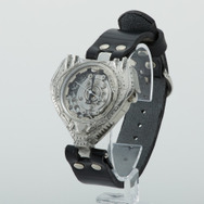 「ギガント クラフト腕時計」本体価格：26,000 円（税込 28,600 円）（C）NIPPON ANIMATION CO.,LTD.