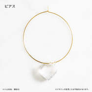 「ハートな月の石アクセサリー」ピアス：8,800円（C）小山宙哉/講談社