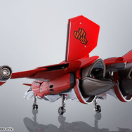 「DX超合金 YF-29デュランダルバルキリー（早乙女アルト機）フルセットパック」23,000円（税別）（C）2011 BIGWEST/MACROSS F PROJECT