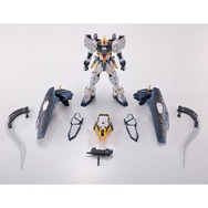 「MG 1/100 ガンダムサンドロックEW（アーマディロ装備）」6,380円（税込）（C）創通・サンライズ