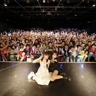「SAOII」放映記念　春奈るな＆藍井エイルがライブで主題歌熱唱、ファン800人が熱狂