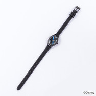 『ディズニーツイステッドワンダーランド』デザイン腕時計 イグニハイド寮デザイン各15,180円(税込)（C）Disney