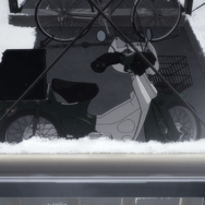 『スーパーカブ』第10話先行カット（C）Tone Koken,hiro/ベアモータース