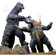 「ゴジラおせち2022」DX版 Bタイプ【ゴジラ対ガイガン】TM &（C）TOHO CO., LTD.