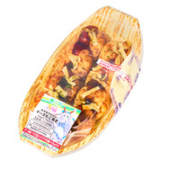 「タマモクロスのチーズたこ焼き」369円（税別）（C）Cygames, Inc.