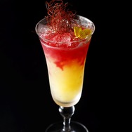 「『鬼滅の刃』鬼の来ないレストラン」コラボノンアルコールカクテル 煉獄杏寿郎（C）吾峠呼世晴／集英社・アニプレックス・ufotable