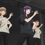 TVアニメ『パリピ孔明』第10話「DREAMER」先行場面カット（C）四葉夕卜・小川亮・講談社／「パリピ孔明」製作委員会