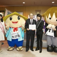 「イナズマロックフェス 2015」9月開催、西川貴教が滋賀県知事を表敬訪問