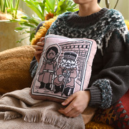 『ゴールデンカムイ』×「ビィズニィズ」コラボグッズ第2弾 ダイカットクッション(全5種)（C）野田サトル／集英社・ゴールデンカムイ製作委員会