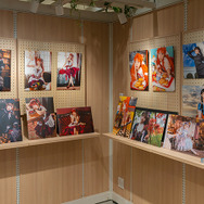 中国ロリータ・ファッションを題材にした乃木氏の初写真展の様子