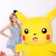 ローラとピカチュウ