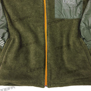 コスパ「ジオン公国軍 デザインフリースジャケット」（C）創通・サンライズ