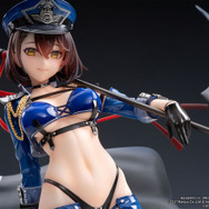 「アズールレーン ボルチモア スプレンディッド・ギアVer. 1/7スケール 完成品フィギュア」22,000円（税込）（C）2017 Manjuu Co.,Ltd. & YongShi Co.,Ltd. All Rights Reserved.（C）2017 Yostar, Inc. All Rights Reserved.