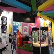 「ミルキィホームズ」Tシャツやタオル、ポスターが大量展示！AnimeJapanブースレポ