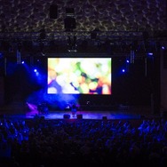 Aimer、ドイツ・ベートーベンホールで2500人を魅了2015年2回目の海外ライブも大成功