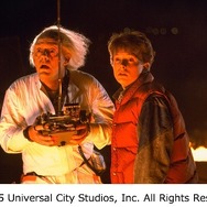 『バック・トゥ・ザ・フューチャー』1985 Universal City Studios, Inc. All Rights Reserved.