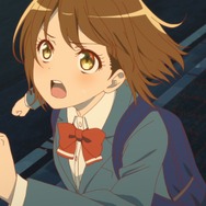 『菜なれ花なれ』第1話「抱え込み１回宙返り1回ひねり開脚一回伸身1回ひねり」先行場面カット（C）なれなれプロジェクト/菜なれ花なれ製作委員会