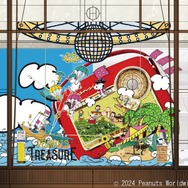 「PEANUTS TREASURE」コンコースウィンドー5号（C）2024 Peanuts Worldwide LLC