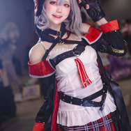 沙花叉クロヱ「ホロライブ」／炉莉ヰみるき（X：@owate_richan）、撮影：山颪ヒア（X：@fotomachen）