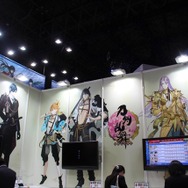 「刀剣乱舞」アプリゲーム披露、「艦これ」フィギュアが並んだ東京ゲームショウ2015のDMMブース