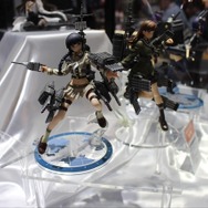 「刀剣乱舞」アプリゲーム披露、「艦これ」フィギュアが並んだ東京ゲームショウ2015のDMMブース