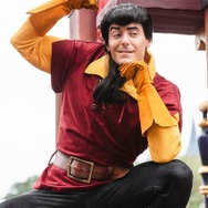 ヴィランズの秋が来た！ドクター・ファシリエ初登場の新パレード、「ザ・ヴィランズ・ハロウィーン“Into the Frenzy”」お披露目