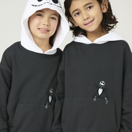 グラニフ『ナイトメアー・ビフォア・クリスマス』コレクション「僕はジャック｜キッズビッグシルエットパーカー」（C）Disney