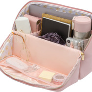 「スタンドビッグポーチ」各5,280円（税込）（C）2025 SAN-X CO., LTD. ALL RIGHTS RESERVED.