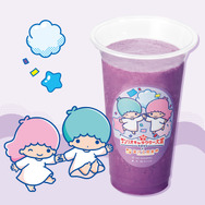 2025年サンリオキャラクター大賞×果汁工房果琳「リトルツインスターズの空飛ぶブルーベリーミルク」（C）2025 SANRIO CO., LTD. APPROVAL NO. L656539