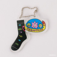 「たまごっち」靴下屋 コラボレーション ノベルティ「TABIOTCHIオリジナルデザイン アクリルキーホルダー」（C）BANDAI