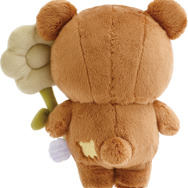 「リラックマ『BASIC RILAKKUMA Flower』ぬいぐるみ チャイロコグマ」（C）2025 SAN-X CO., LTD. ALL RIGHTS RESERVED.