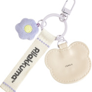 「リラックマ『BASIC RILAKKUMA Flower』ワッペンキーホルダー リラックマ」（C）2025 SAN-X CO., LTD. ALL RIGHTS RESERVED.